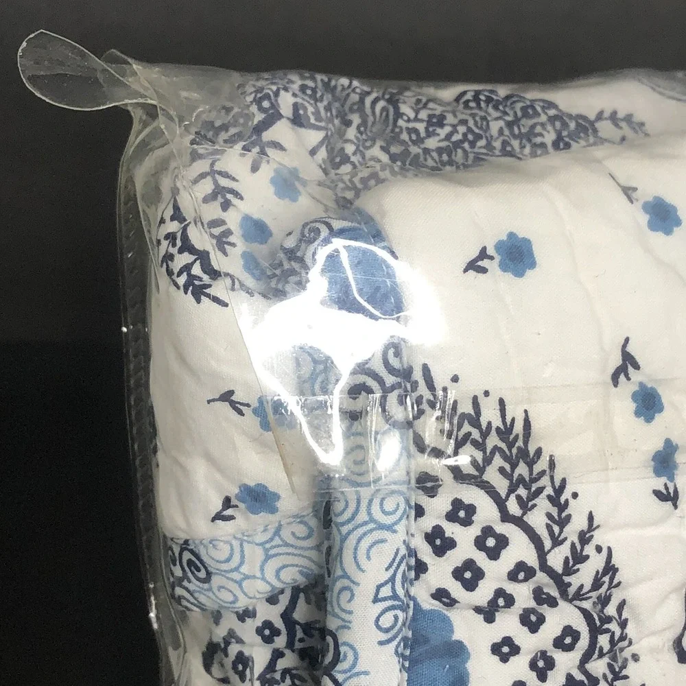 Pottery Barn Daya Quilted Pillow Sham Paisley Blue Standard Size 26 x 20 NEW